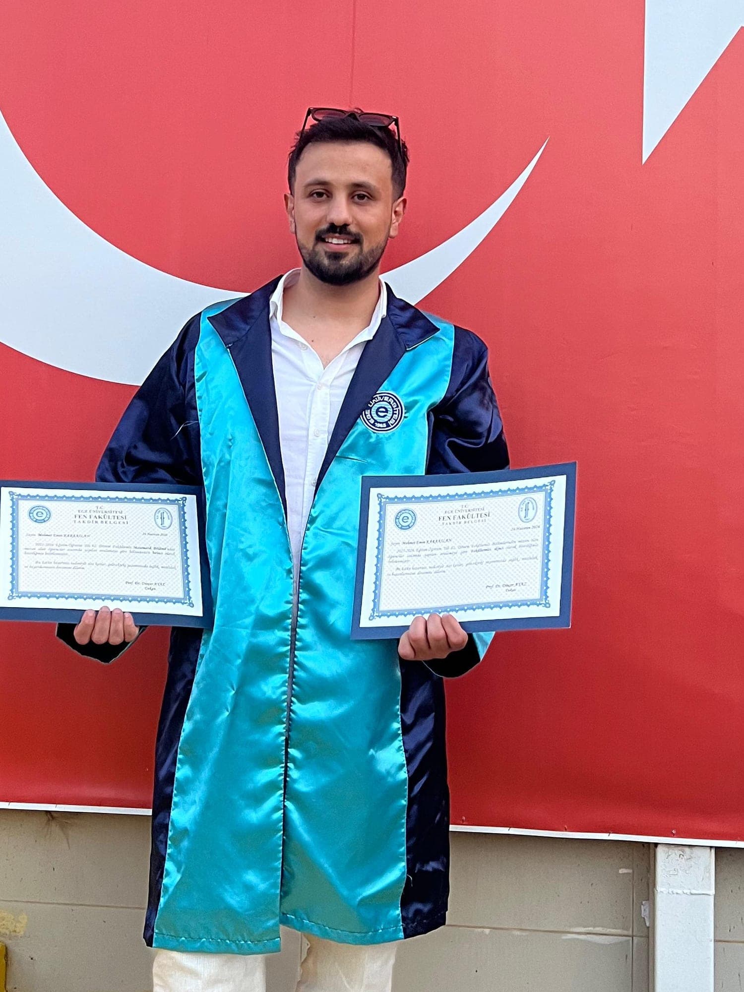 Mehmet Emin Karaaslan, Ege Üniversitesi Fen Fakültesi takdir belgeleriyle